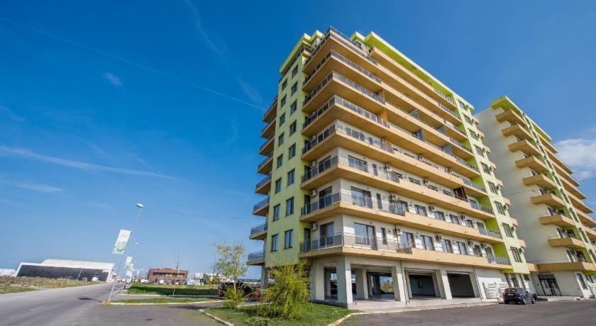 Apartament Bulevard - Summerland Mamaia Eksteriør bilde