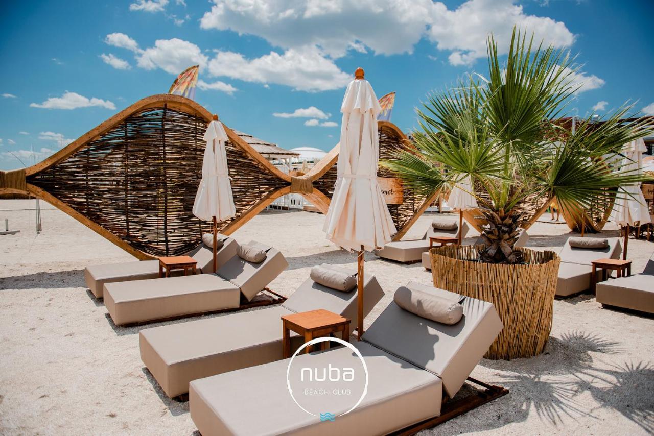 Apartament Bulevard - Summerland Mamaia Eksteriør bilde